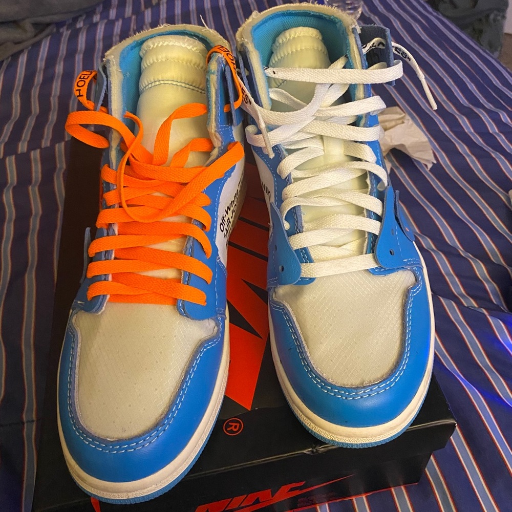 Off-White Jordan 1 UNC